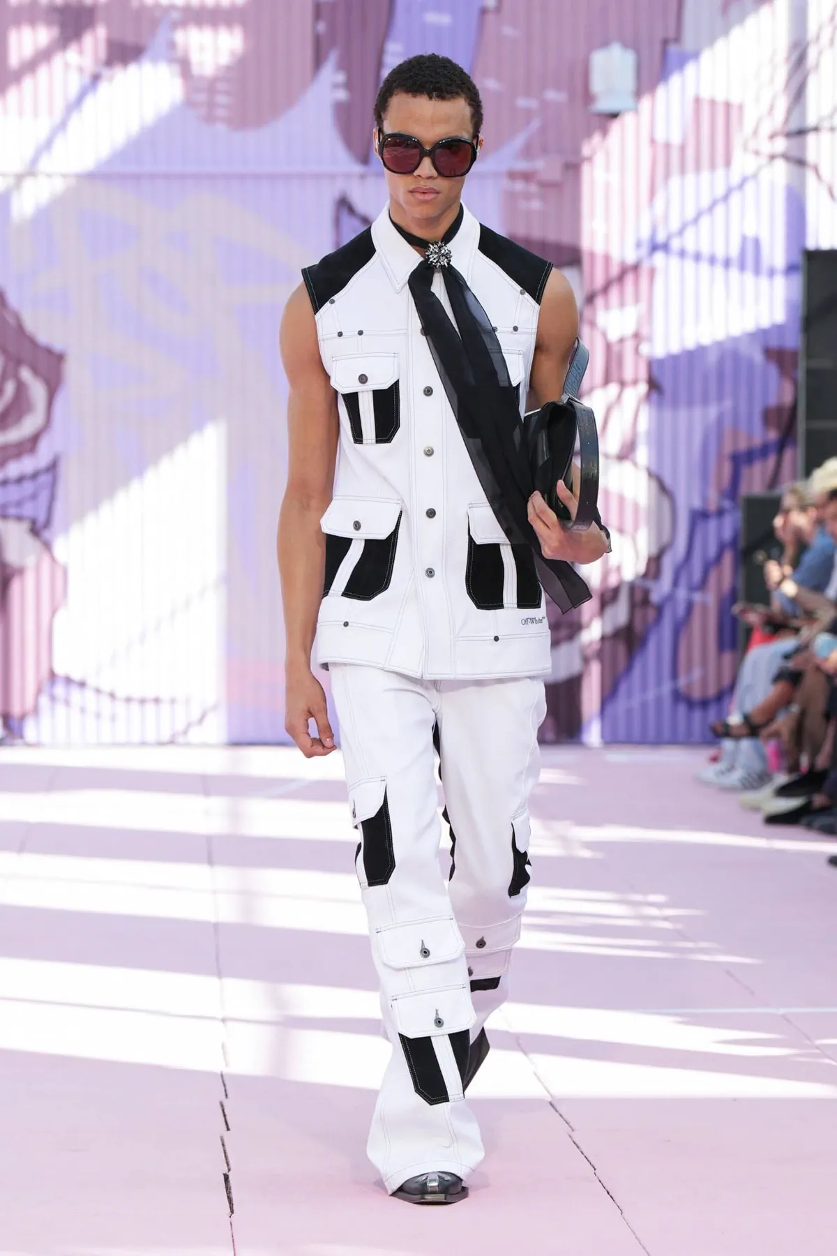 Off-White Xuân/Hè 2026