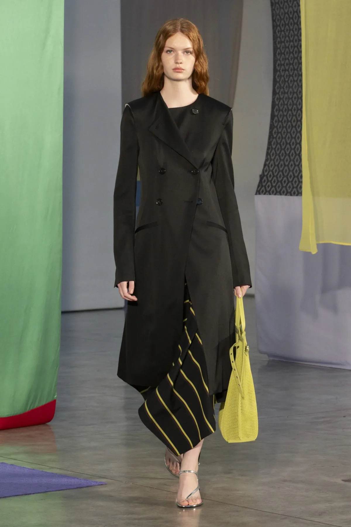 Rachel Scott thổi làn gió mới vào Proenza Schouler Xuân/Hè 2026