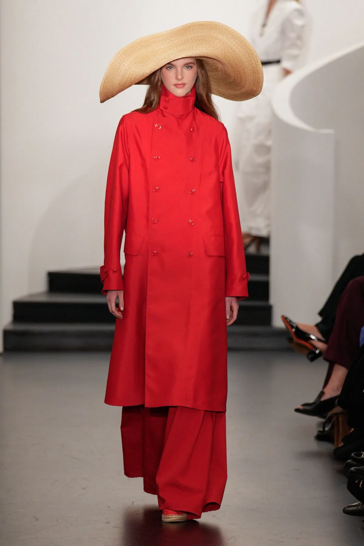 Ralph Lauren Xuân/Hè 2026 định nghĩa lại vẻ đẹp tối giản thời hiện đại