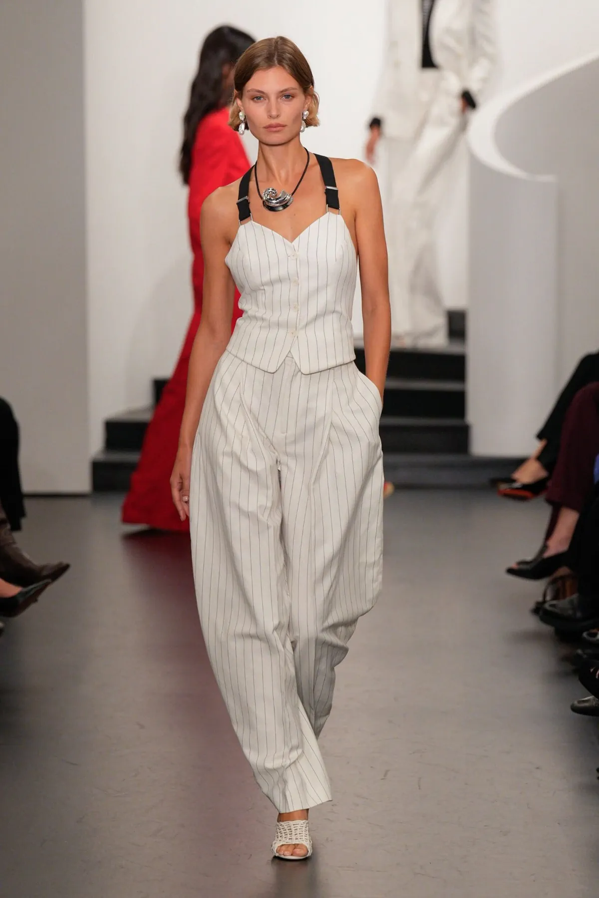 Ralph Lauren Xuân/Hè 2026 định nghĩa lại vẻ đẹp tối giản thời hiện đại