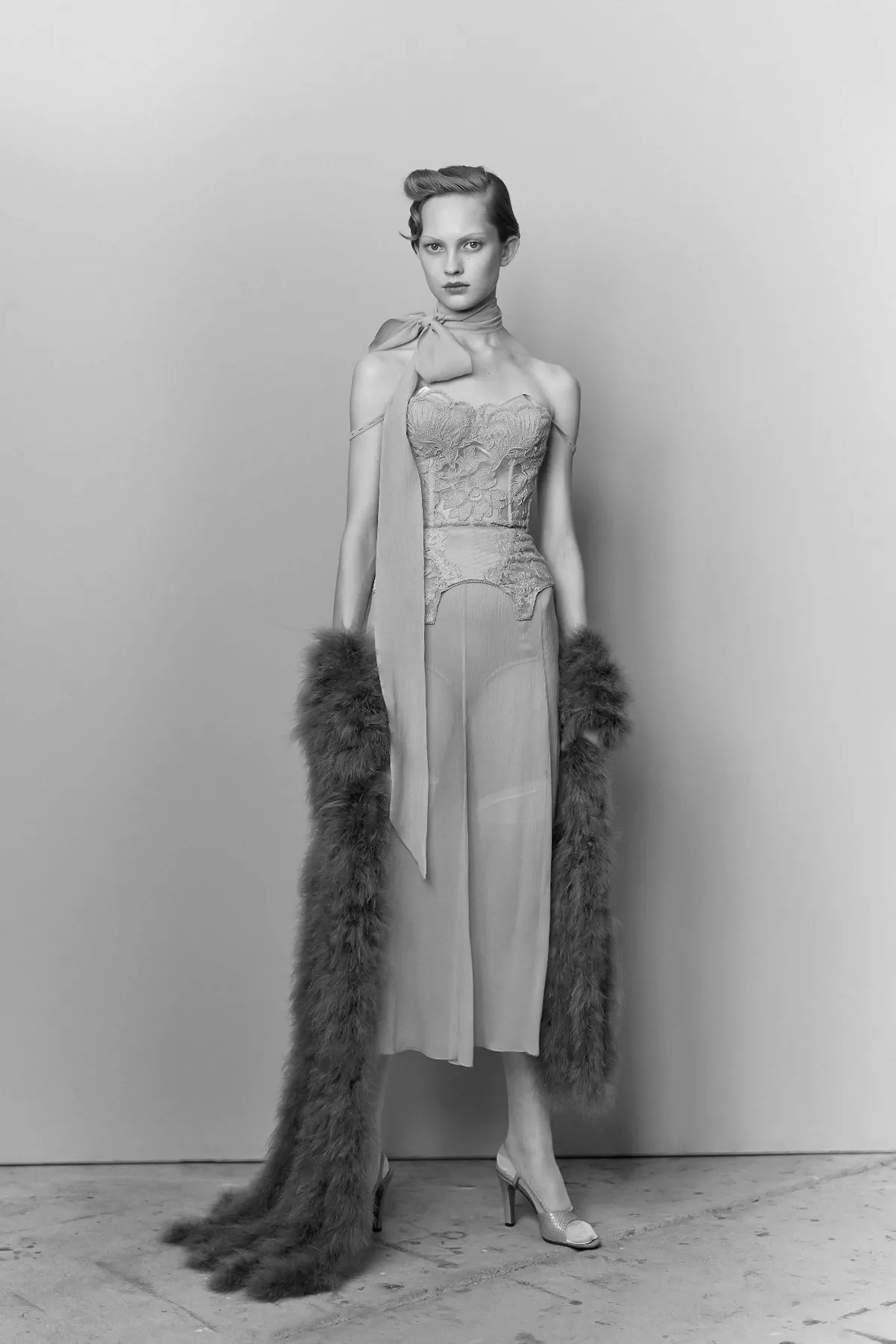 Numéro 09/2025: Victoria Wirs chụp bởi Thomas Hauser