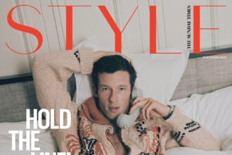 The Sunday Times Style 19/10/2025: Callum Turner chụp bởi Ben Weller