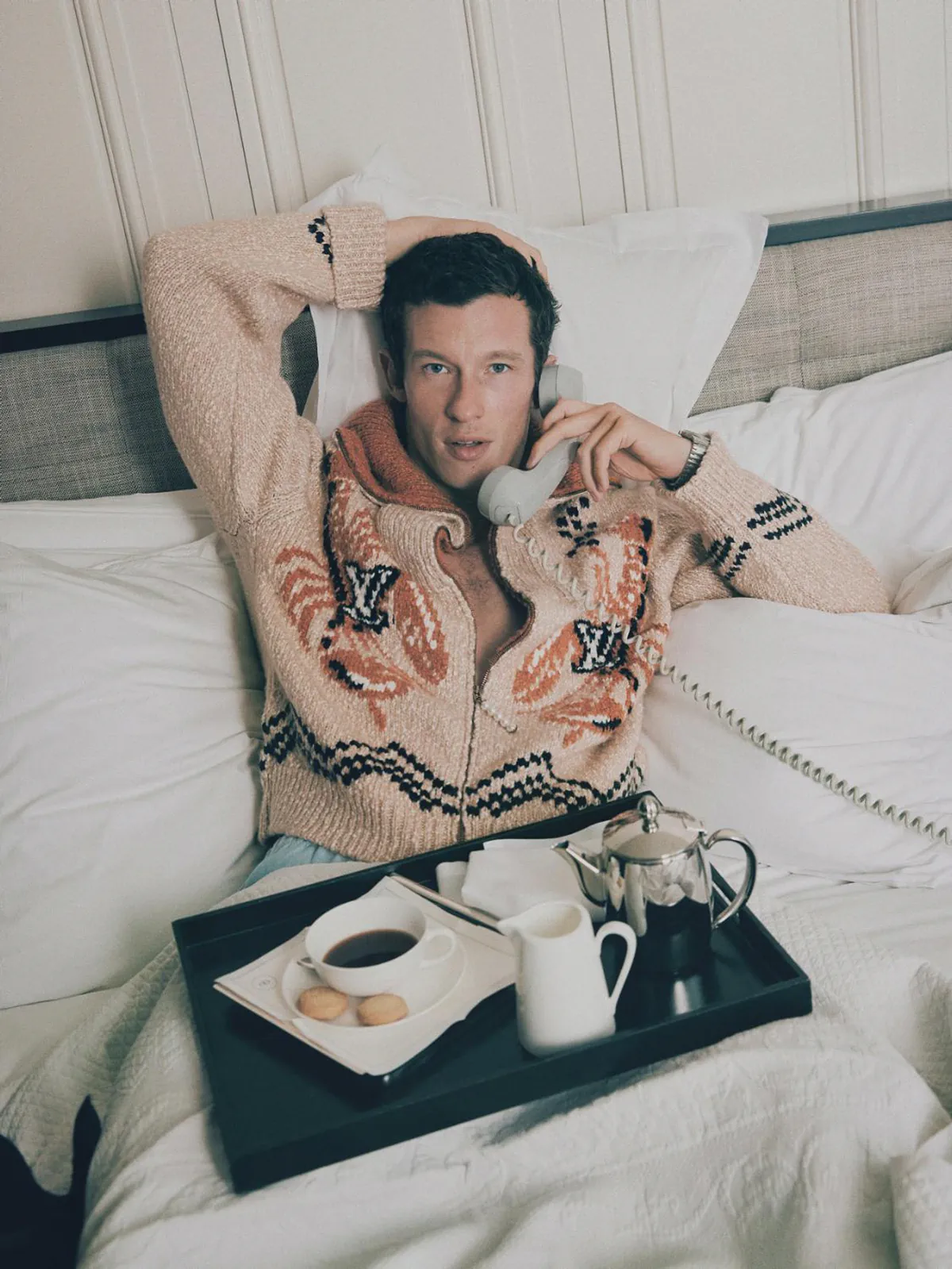 The Sunday Times Style 19/10/2025: Callum Turner chụp bởi Ben Weller The Sunday Times Style 19/10/2025: Callum Turner chụp bởi Ben Weller