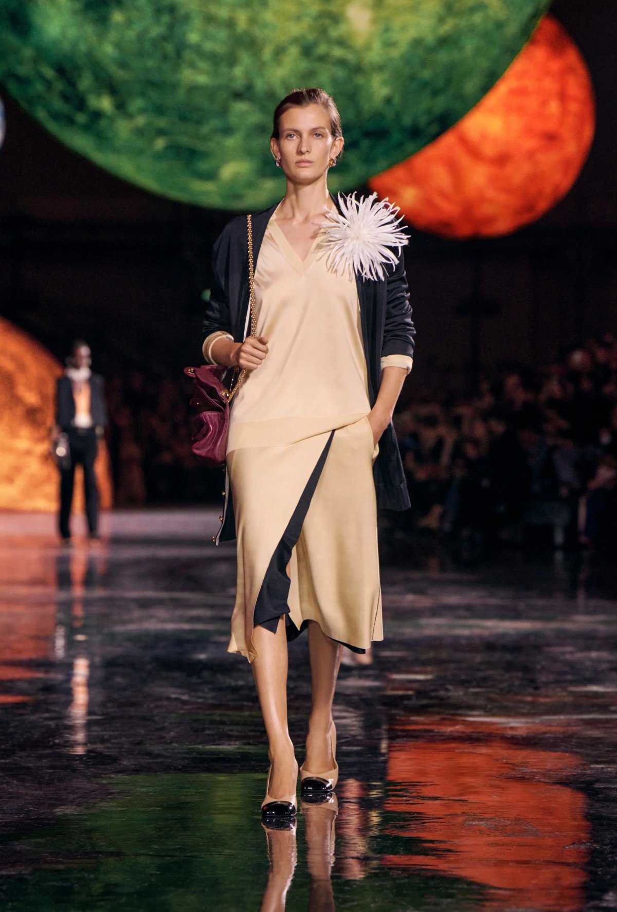 Chanel Xuân/Hè 2026: Matthieu Blazy mở ra chương mới cho di sản Chanel Chanel Xuân/Hè 2026: Matthieu Blazy mở ra chương mới cho di sản Chanel