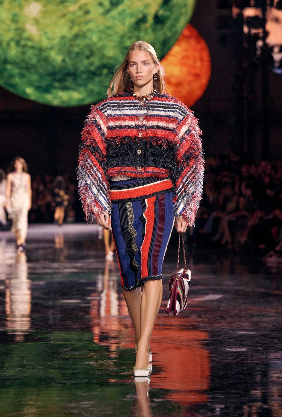 Chanel Xuân/Hè 2026: Matthieu Blazy mở ra chương mới cho di sản Chanel Chanel Xuân/Hè 2026: Matthieu Blazy mở ra chương mới cho di sản Chanel