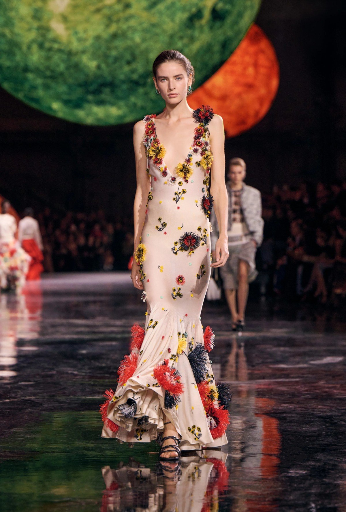 Chanel Xuân/Hè 2026: Matthieu Blazy mở ra chương mới cho di sản Chanel Chanel Xuân/Hè 2026: Matthieu Blazy mở ra chương mới cho di sản Chanel