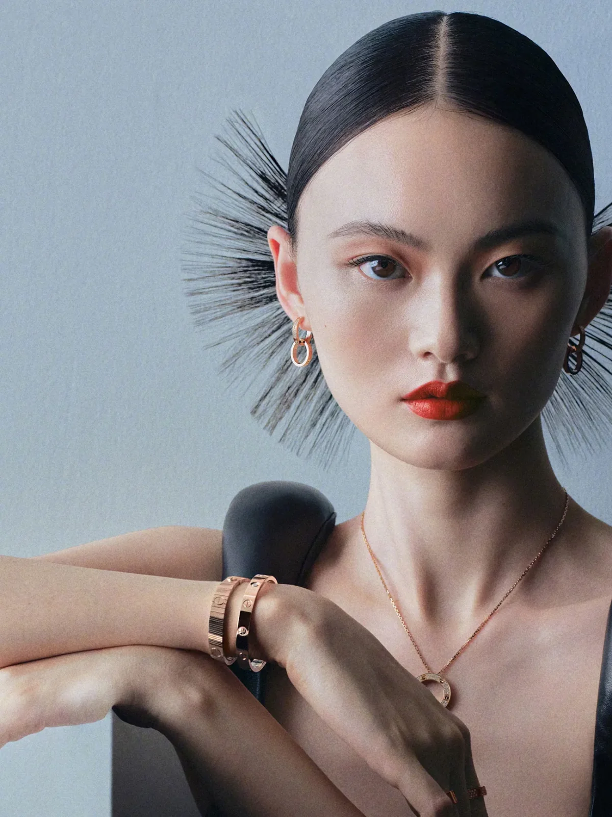 Marie Claire Trung Quốc 10/2025: He Cong chụp bởi Trunk Xu