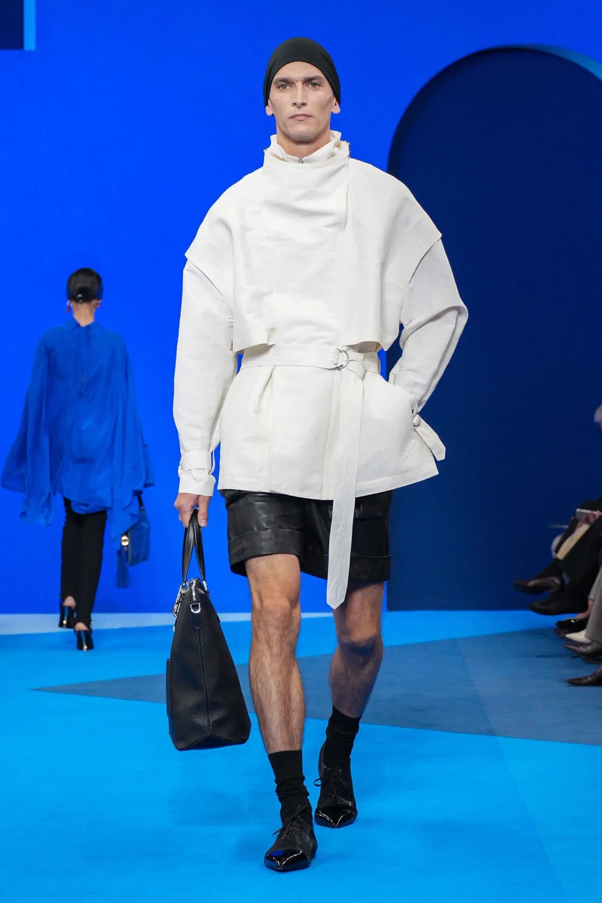 Lanvin Xuân/Hè 2026: Âm hưởng Art Deco giữa lòng Paris Lanvin Xuân/Hè 2026: Âm hưởng Art Deco giữa lòng Paris