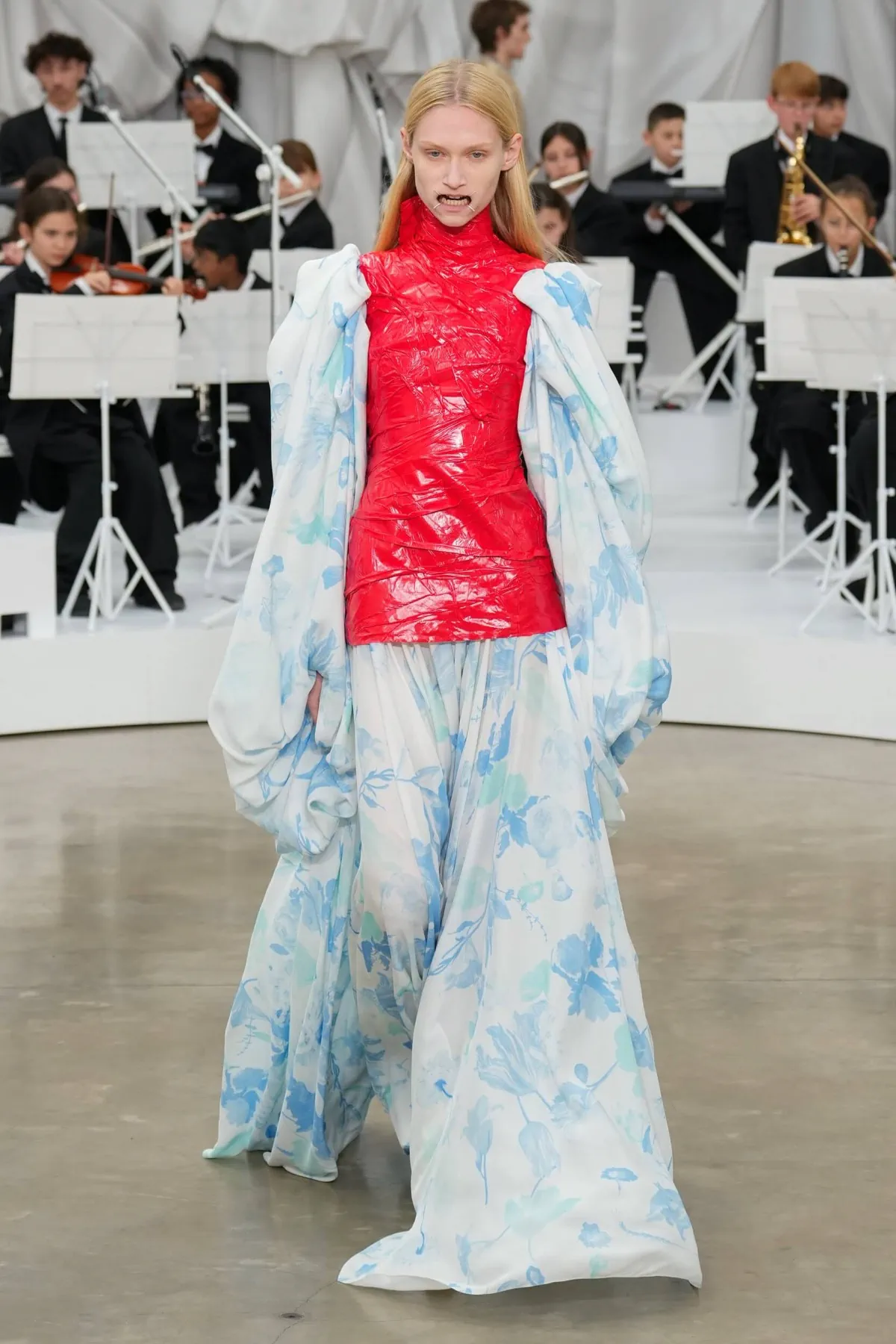 Maison Margiela Xuân/Hè 2026: Kỷ nguyên mới mang tên Glenn Martens Maison Margiela Xuân/Hè 2026: Kỷ nguyên mới mang tên Glenn Martens
