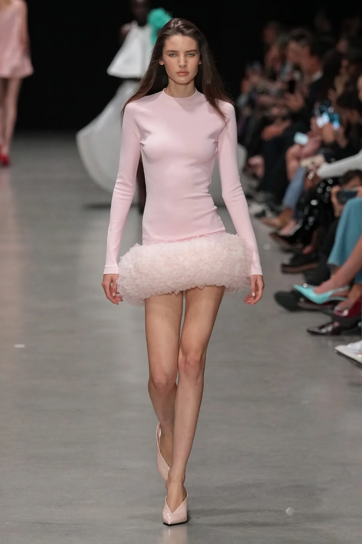 Stella McCartney Xuân/Hè 2026: Duy trì triết lý bền vững Stella McCartney Xuân/Hè 2026: Duy trì triết lý bền vững