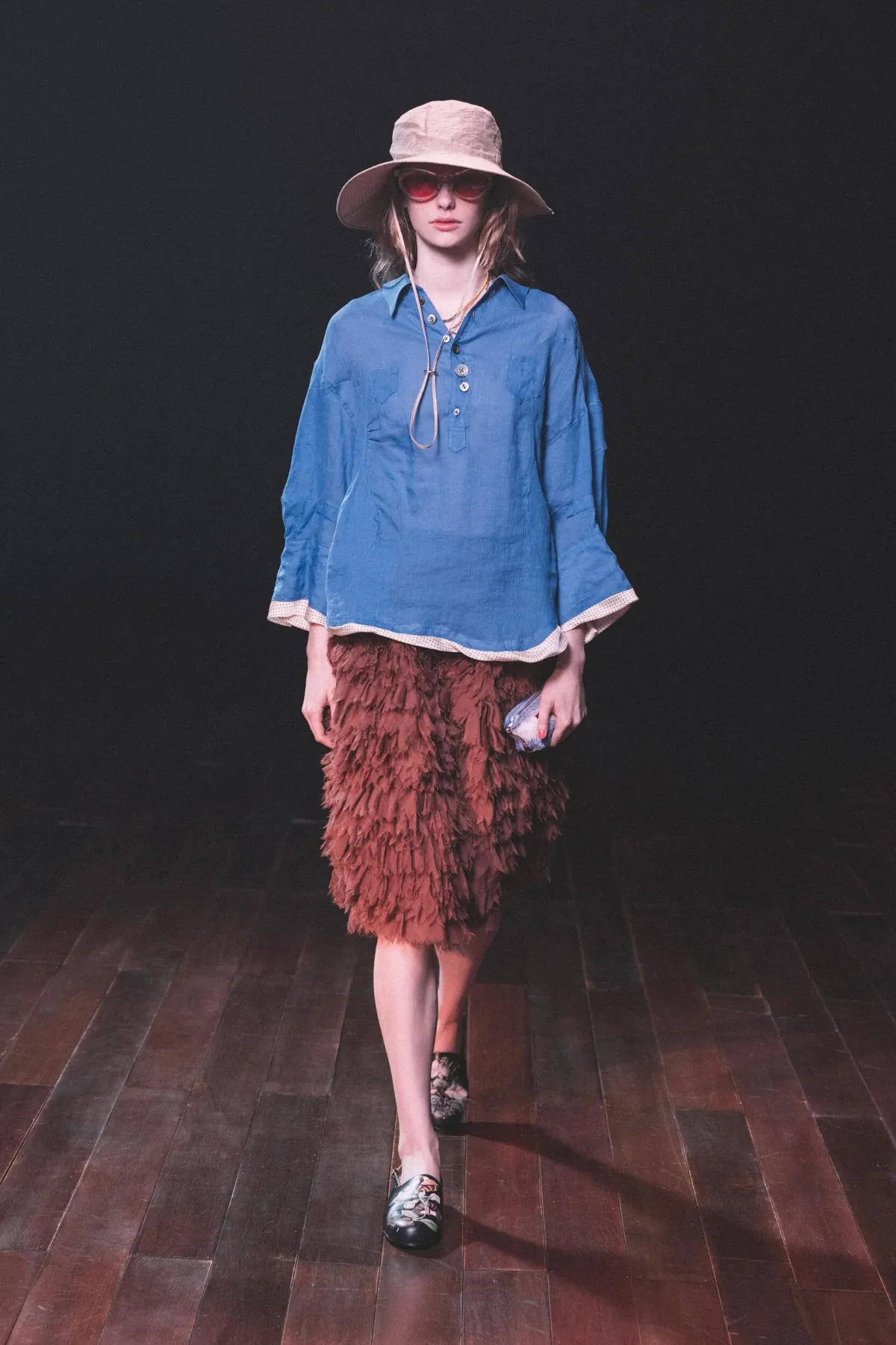 Undercover Xuân/Hè 2026: Vẻ đẹp lệch chuẩn