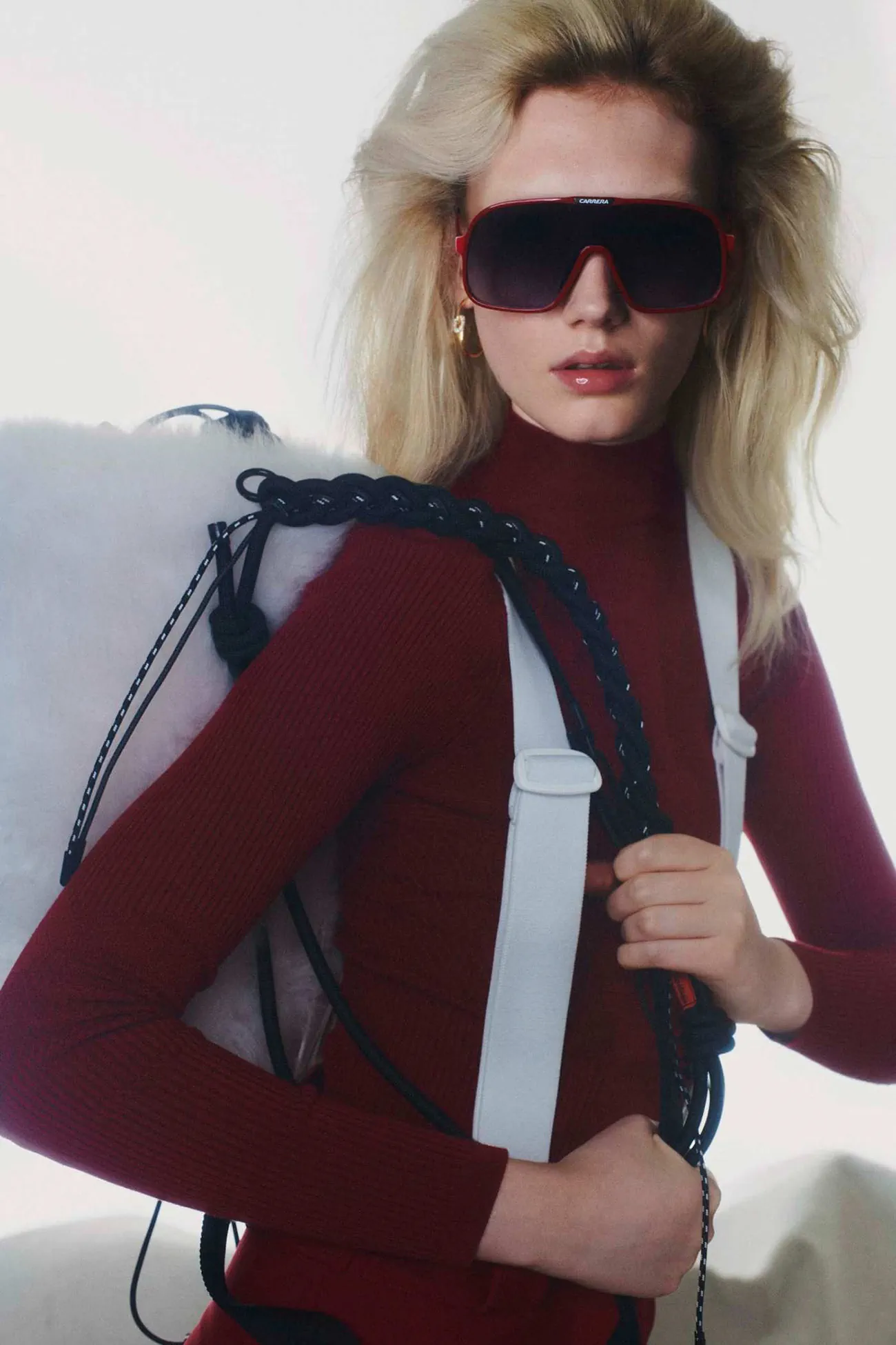 How To Spend It 08/11/2025: Ivy Stewart chụp bởi Felix Cooper