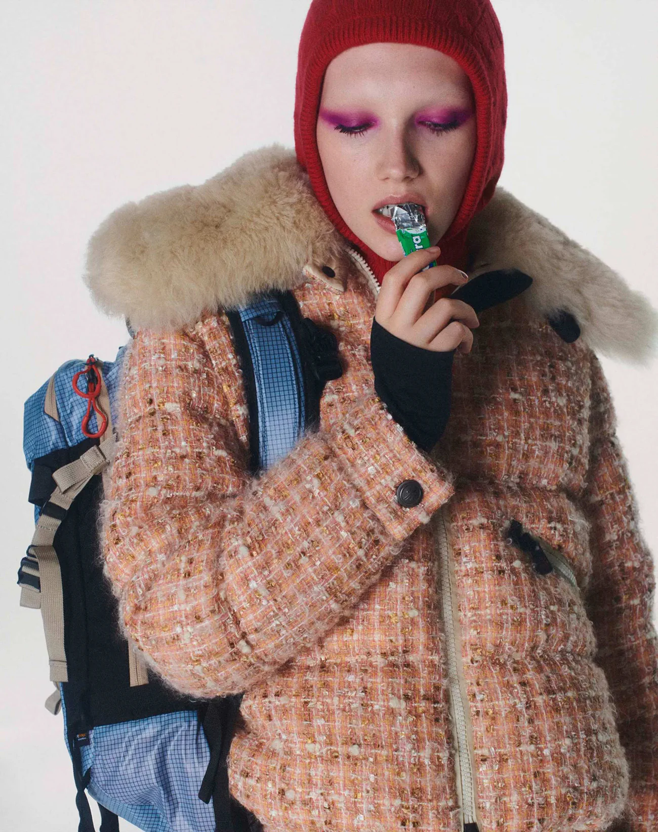 How To Spend It 08/11/2025: Ivy Stewart chụp bởi Felix Cooper