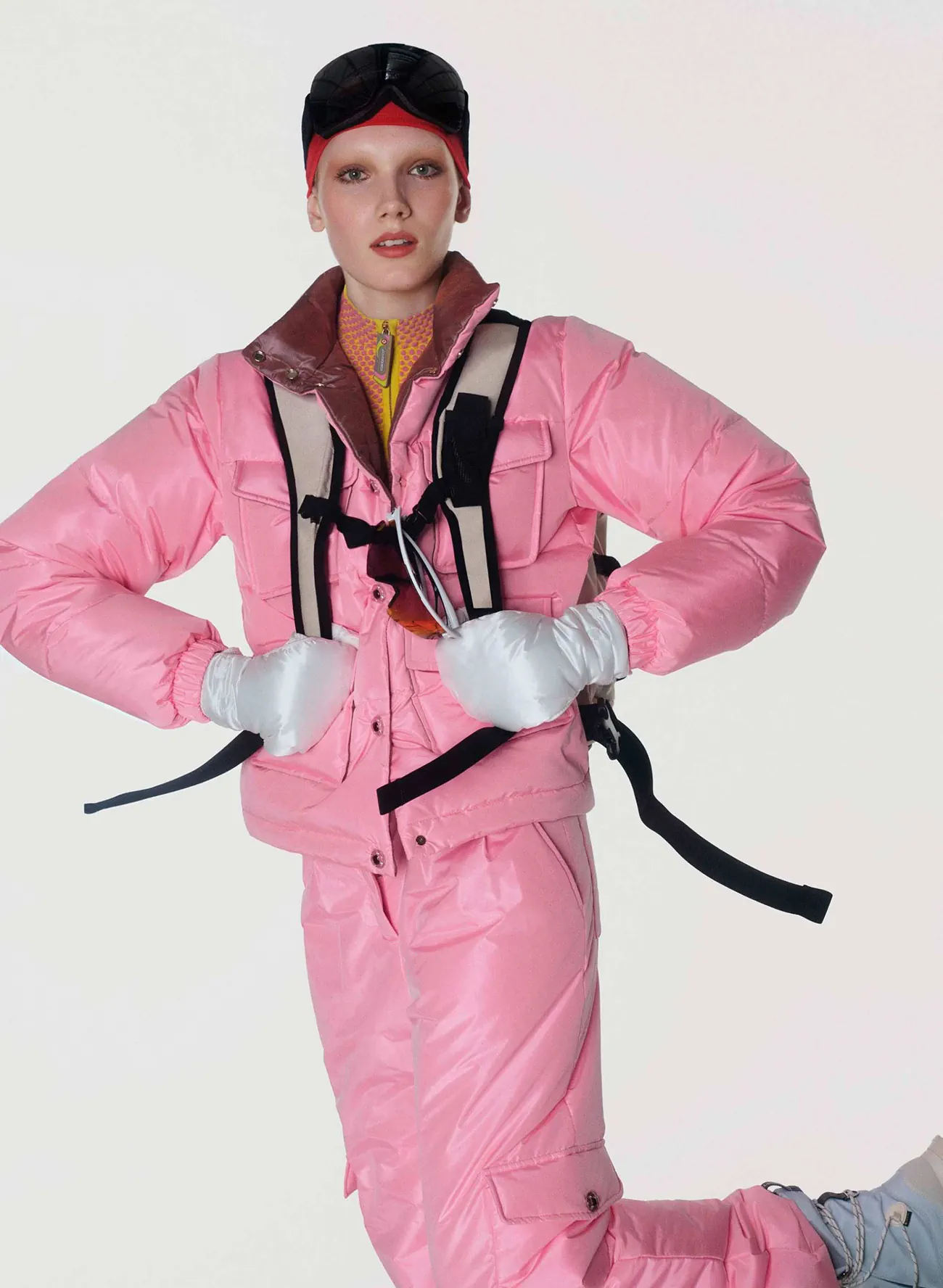 How To Spend It 08/11/2025: Ivy Stewart chụp bởi Felix Cooper