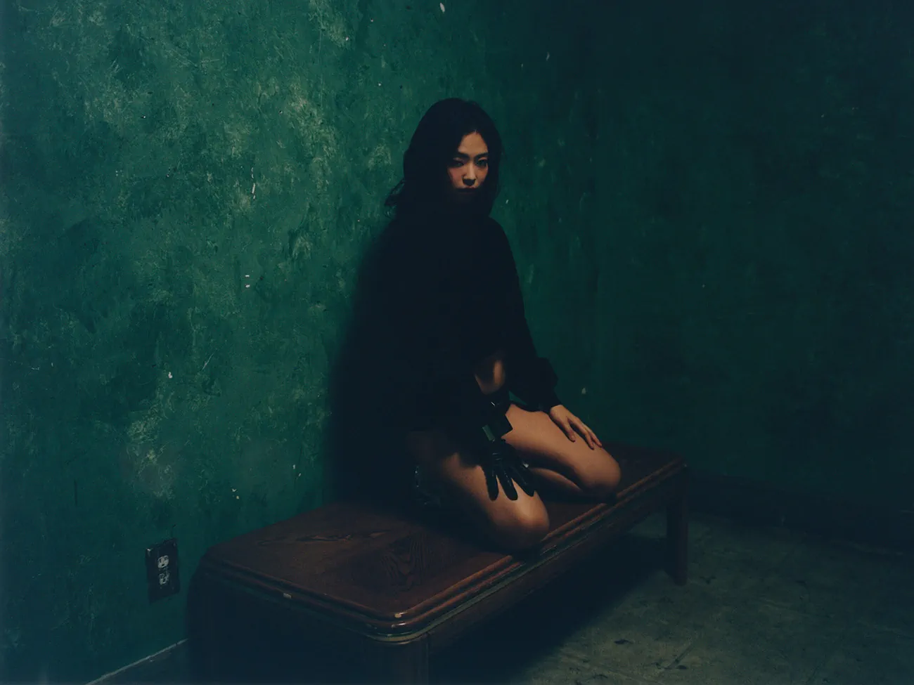 CR Fashion Book Issue 27: Jennie (Blackpink) chụp bởi Renell Medrano