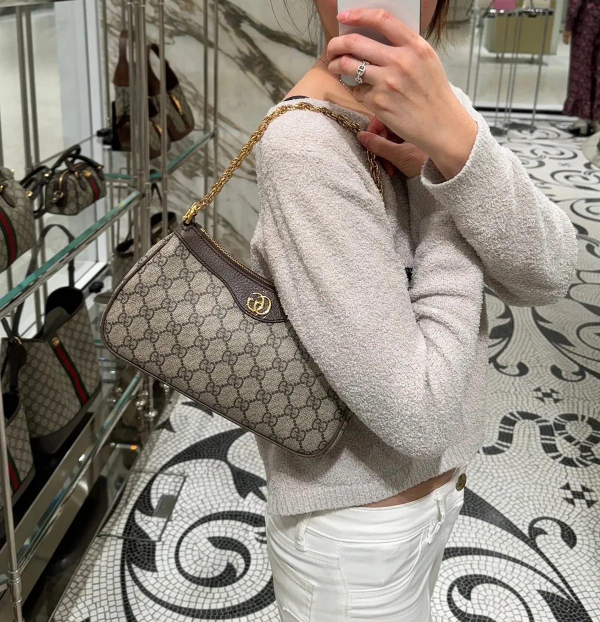 Thương hiệu nào được mua nhiều nhất 2025 trên eBay?