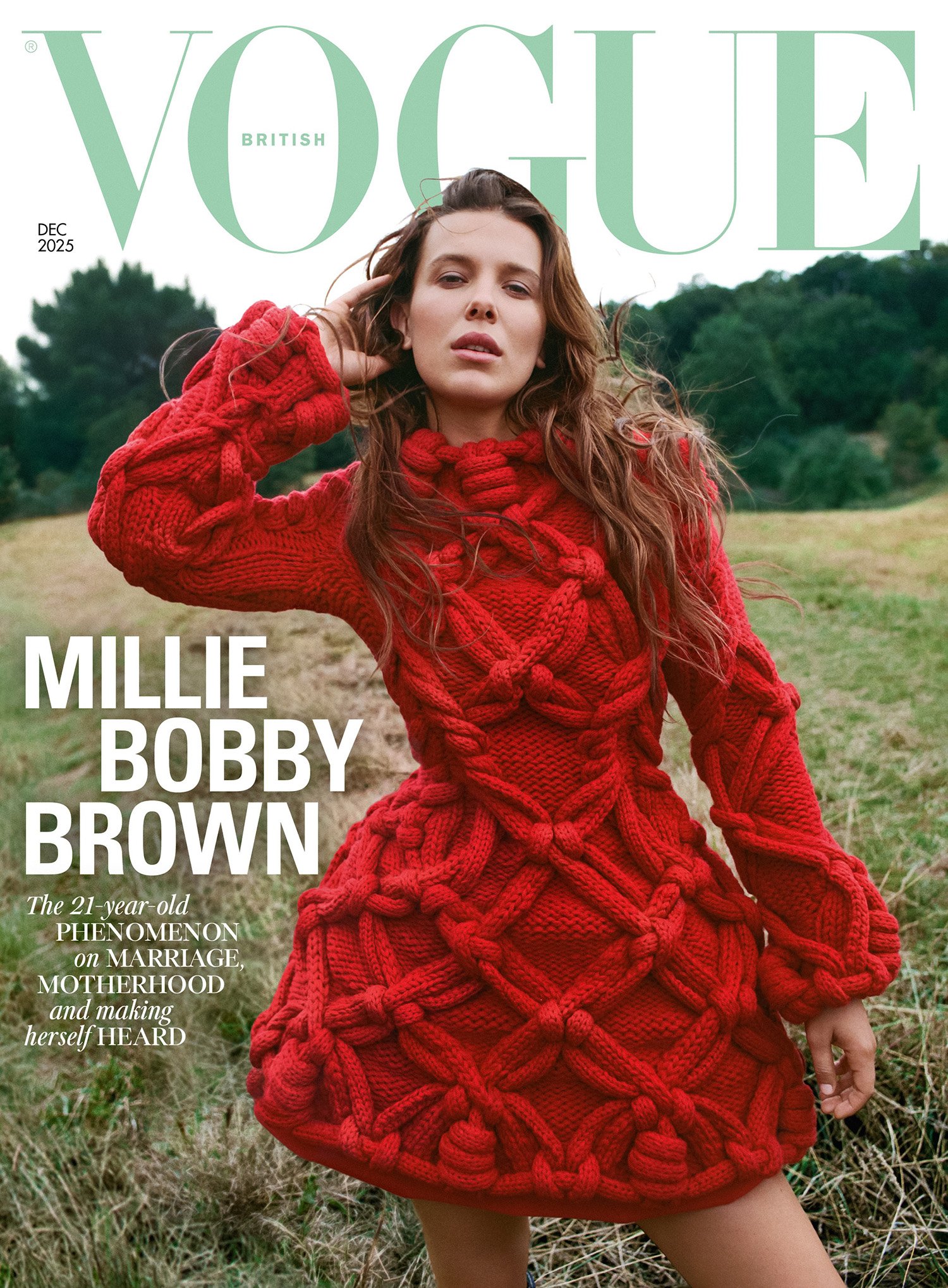 Vogue Anh 12/2025: Millie Bobby Brown chụp bởi Sebastian Faena