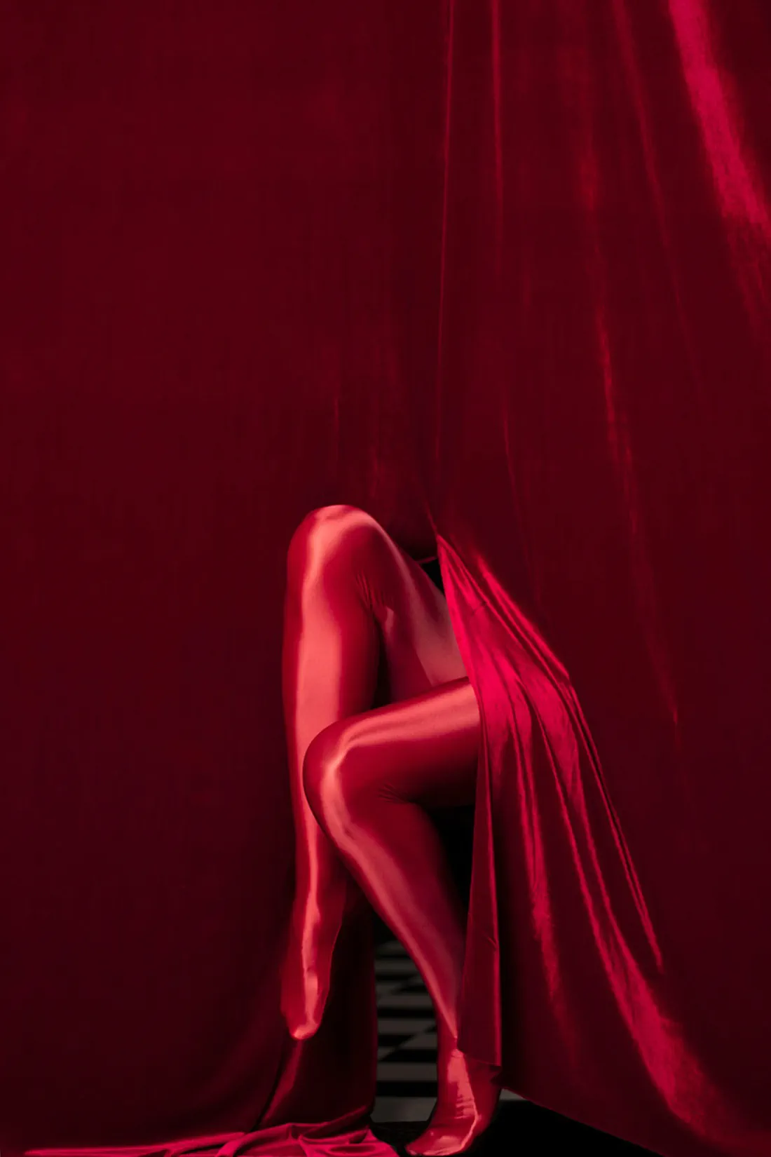 Những bức ảnh thời trang đoạt giải thưởng World Photo Annual 2025 của reFocus