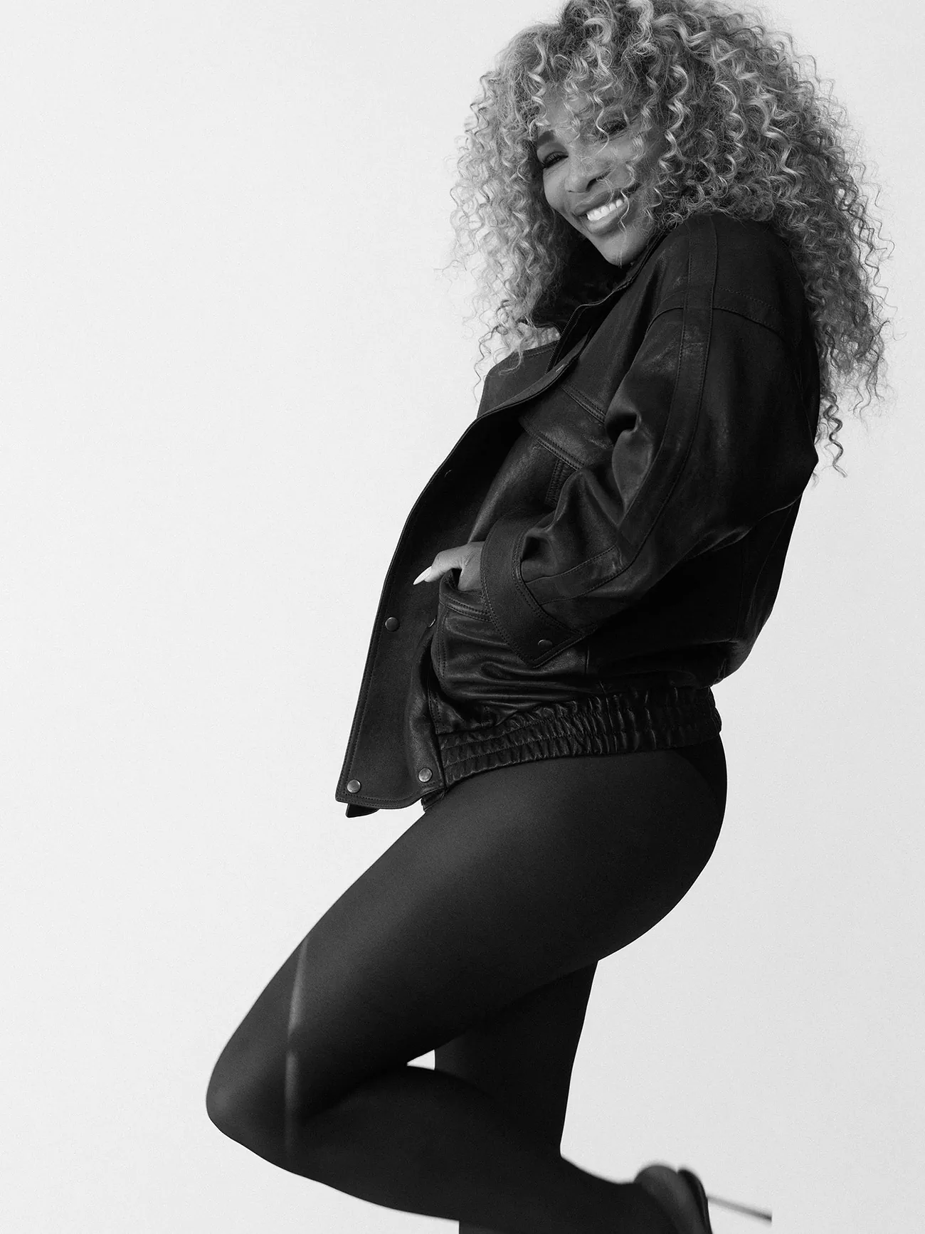 Porter Magazine 12/2025: Serena Williams chụp bởi Emmanuel Sanchez Monsalve