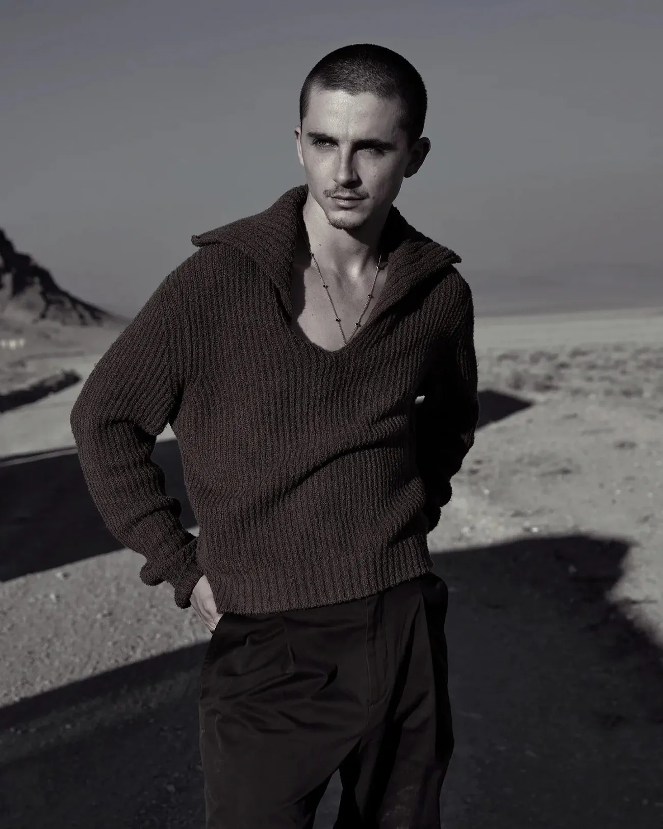 Vogue US 12/2025: Timothée Chalamet chụp bởi Annie Leibovitz