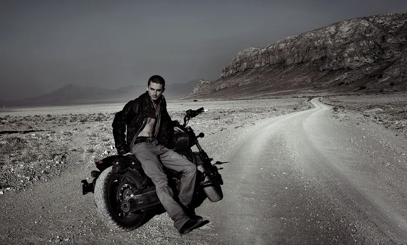 Vogue US 12/2025: Timothée Chalamet chụp bởi Annie Leibovitz