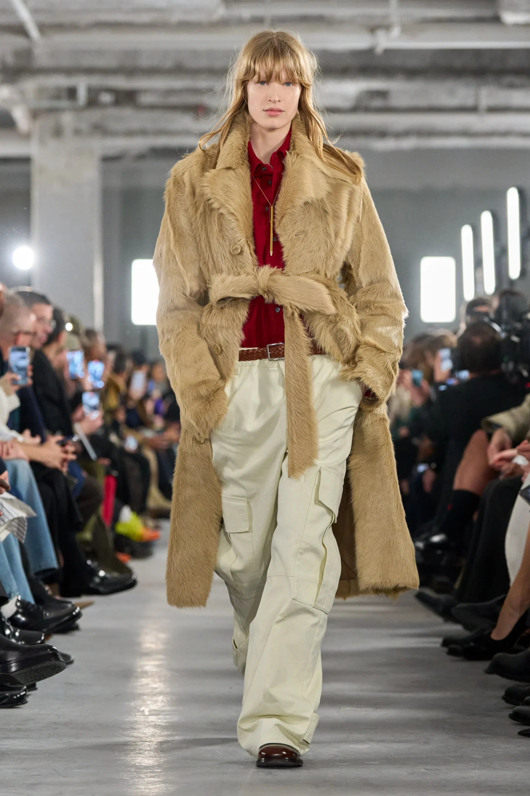 AMI Paris Thu-Đông 2026