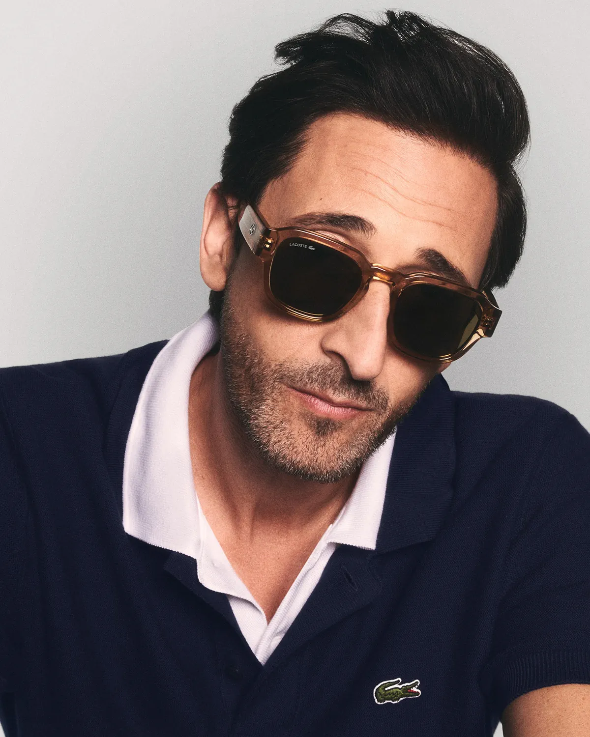 Adrien Brody trở thành đại sứ toàn cầu của Lacoste cho dòng kính mắt