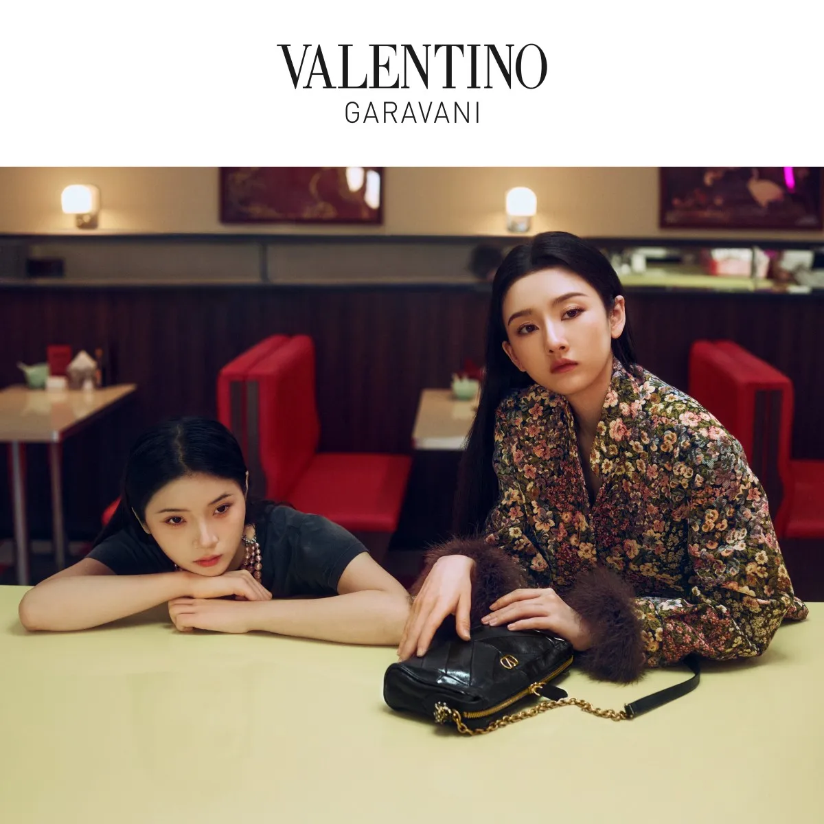 Tống Tổ Nhi tỏa sáng trong chiến dịch quảng cáo Tết Bính Ngọ đầy chất thơ của Valentino