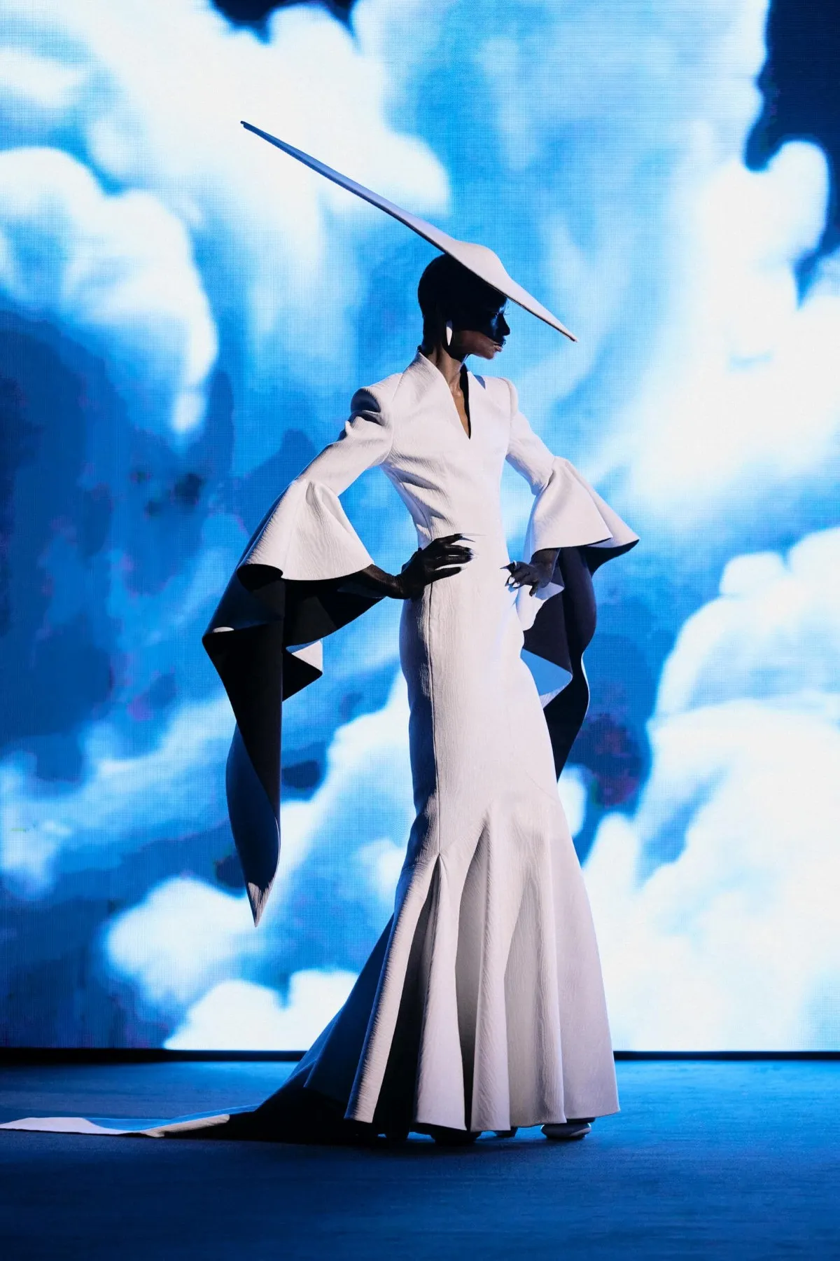 Robert Wun Haute Couture Xuân-Hè 2026