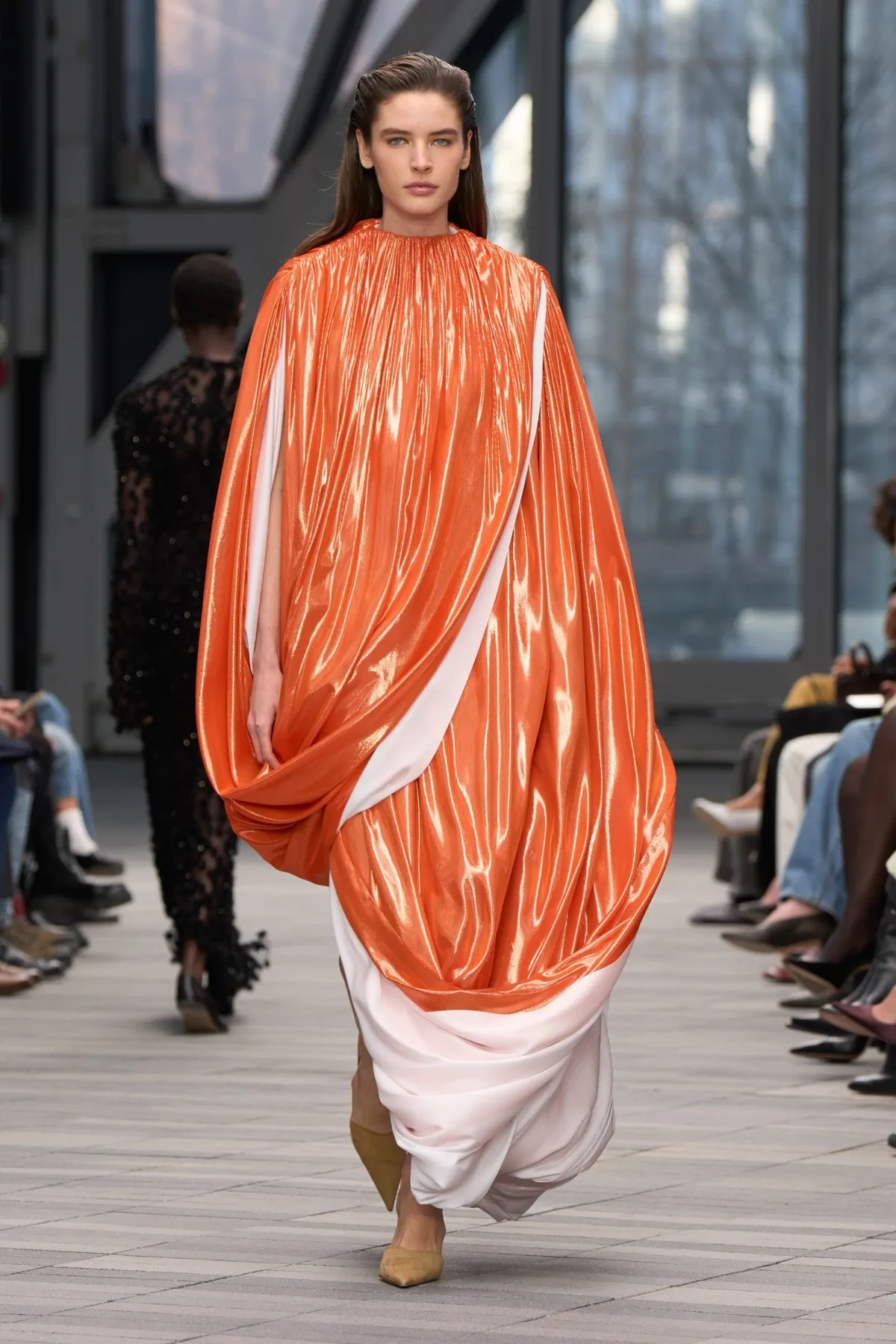 Calvin Klein Collection Thu-Đông 2026: Tìm lại hào quang từ thập niên cũ Calvin Klein Collection Thu-Đông 2026 - New York Fashion Week