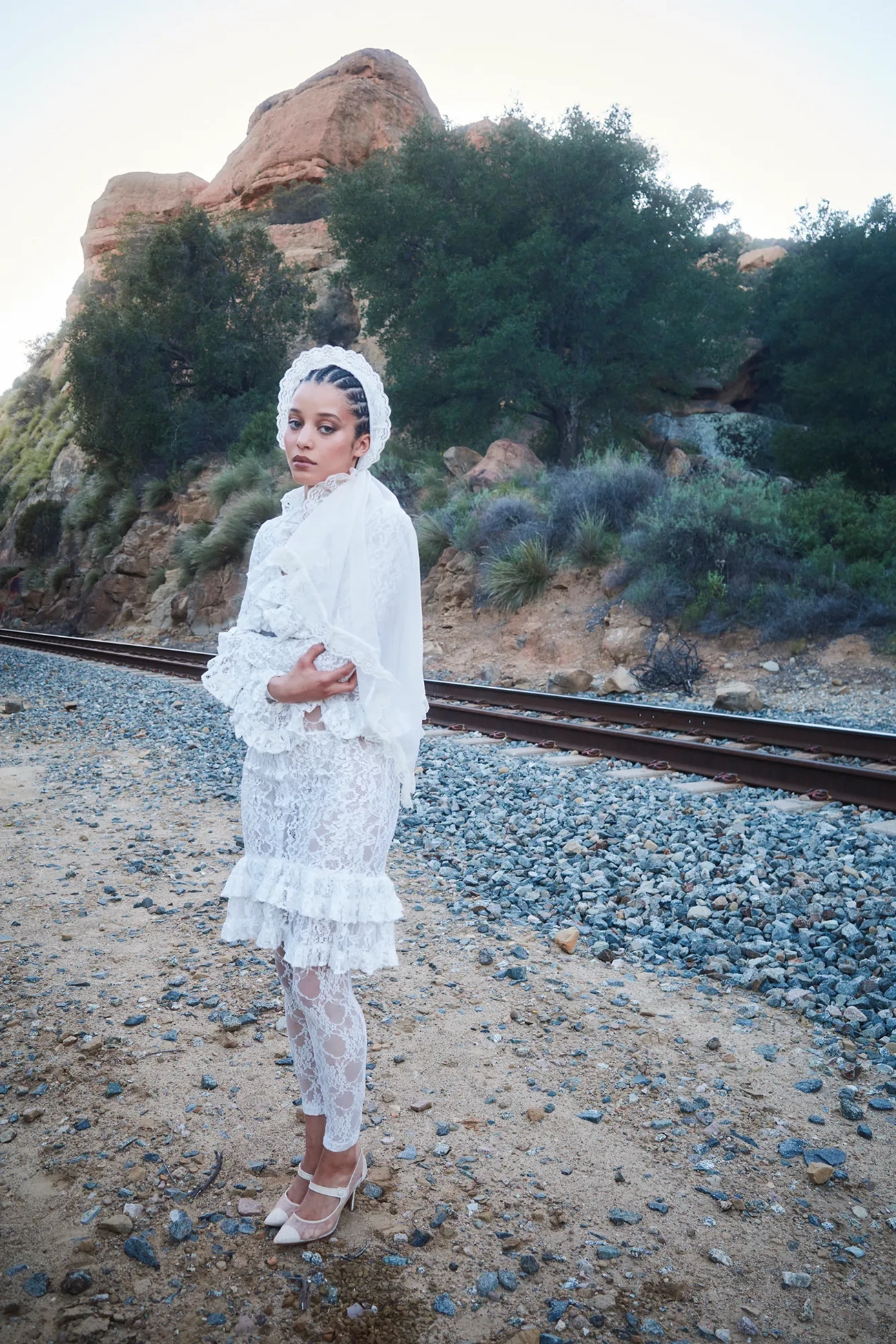 The Sunday Times Style 08/02/2026: Chase Infiniti chụp bởi Morgan Maher