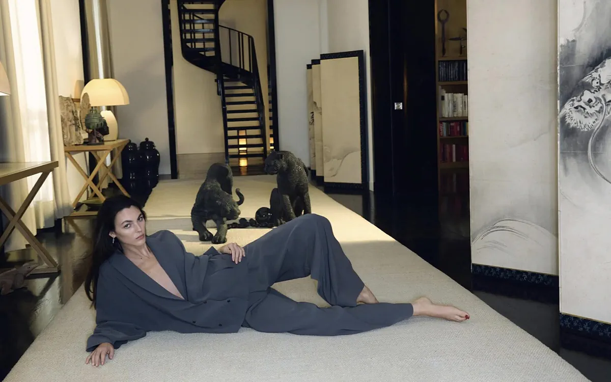 Không gian riêng tư của Giorgio Armani lần đầu xuất hiện trong chiến dịch quảng cáo Xuân-Hè 2026