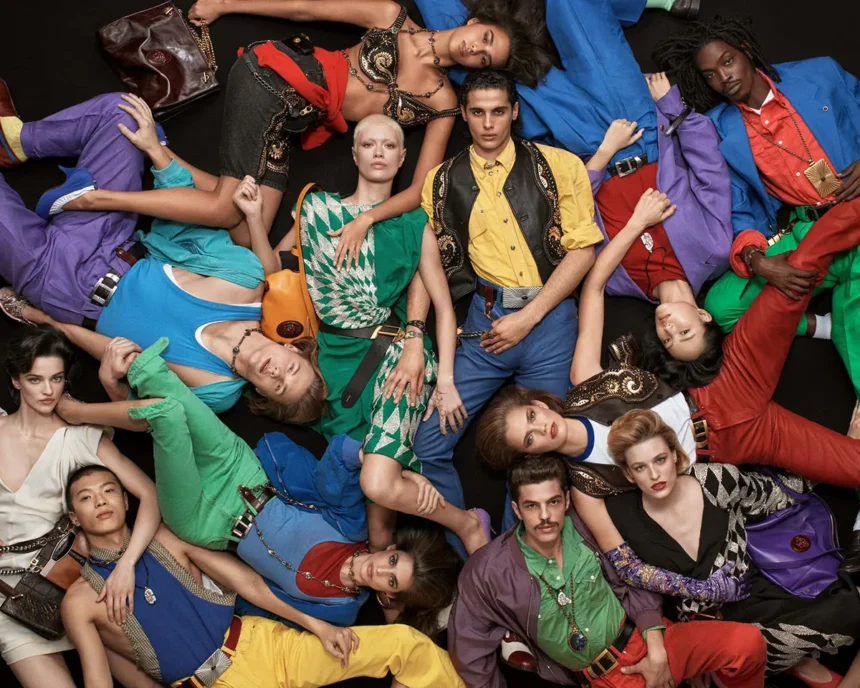 Chiến dịch quảng cáo Versace Xuân-Hè 2026: Dấu ấn cuối cùng của Dario Vitale tại nhà mốt Ý