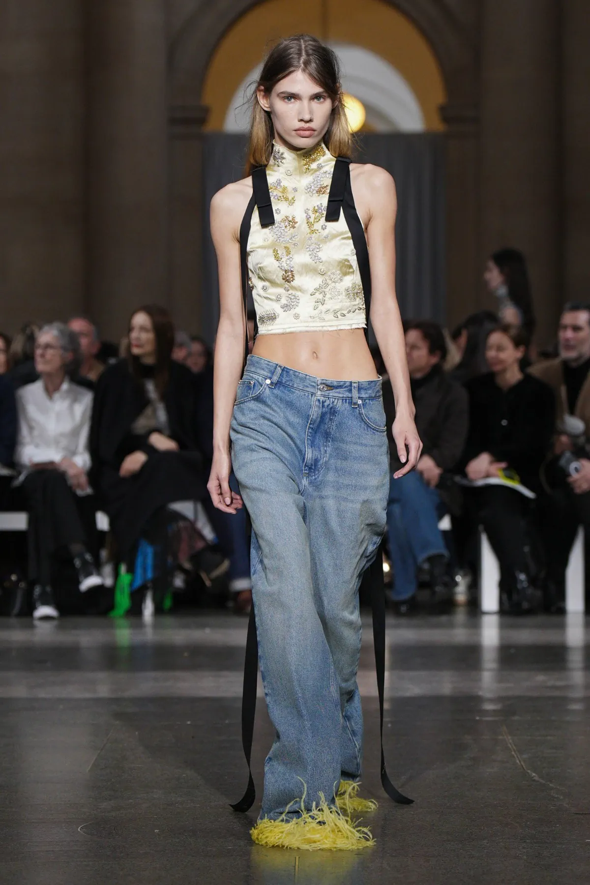 Erdem Thu-Đông 2026 - London Fashion Week