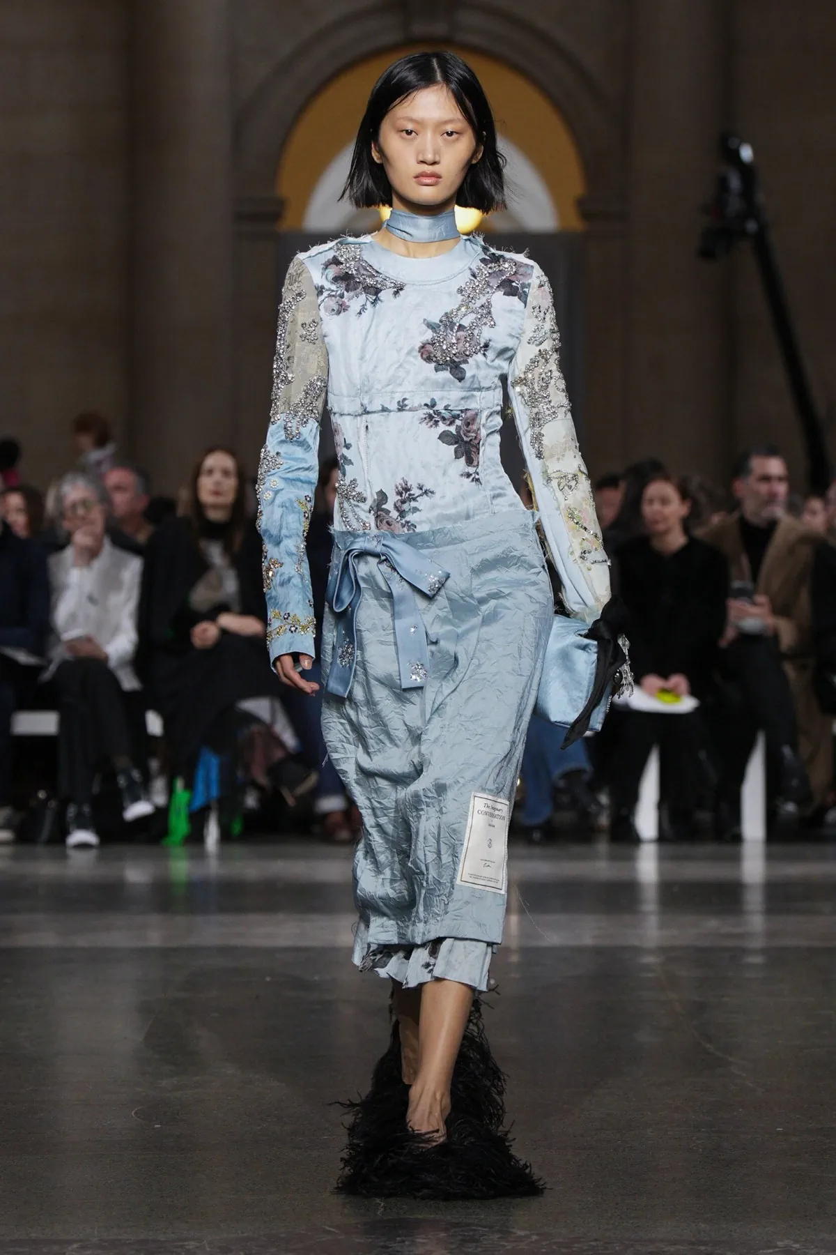 Erdem Thu-Đông 2026 - London Fashion Week