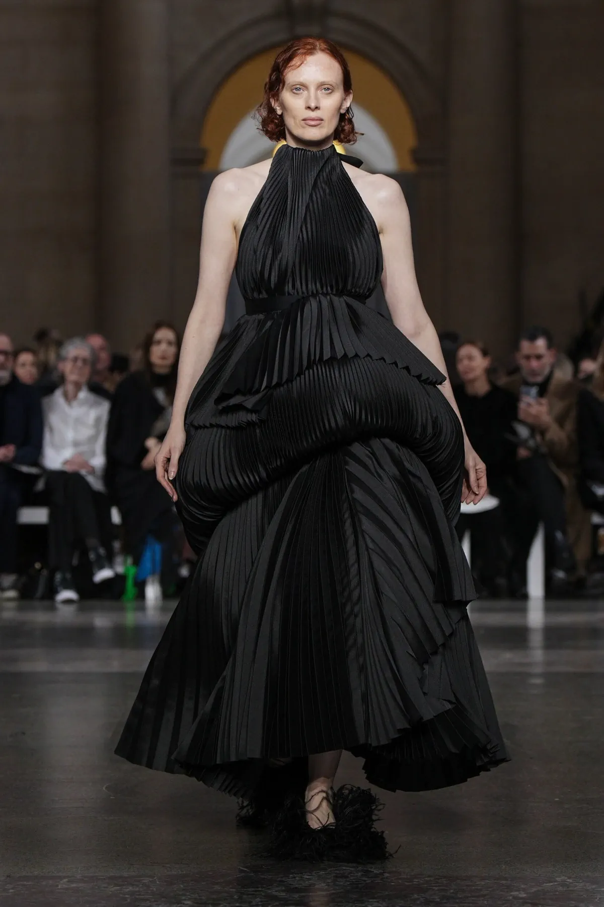 Erdem Thu-Đông 2026 - London Fashion Week