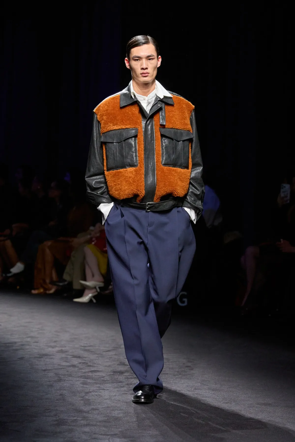 Ferragamo Thu-Đông 2026: Làn gió đại dương trên sàn diễn Milan Ferragamo Thu-Đông 2026 – Milan Fashion Week