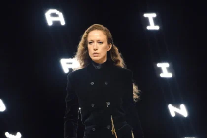 Khaite Thu-Đông 2026