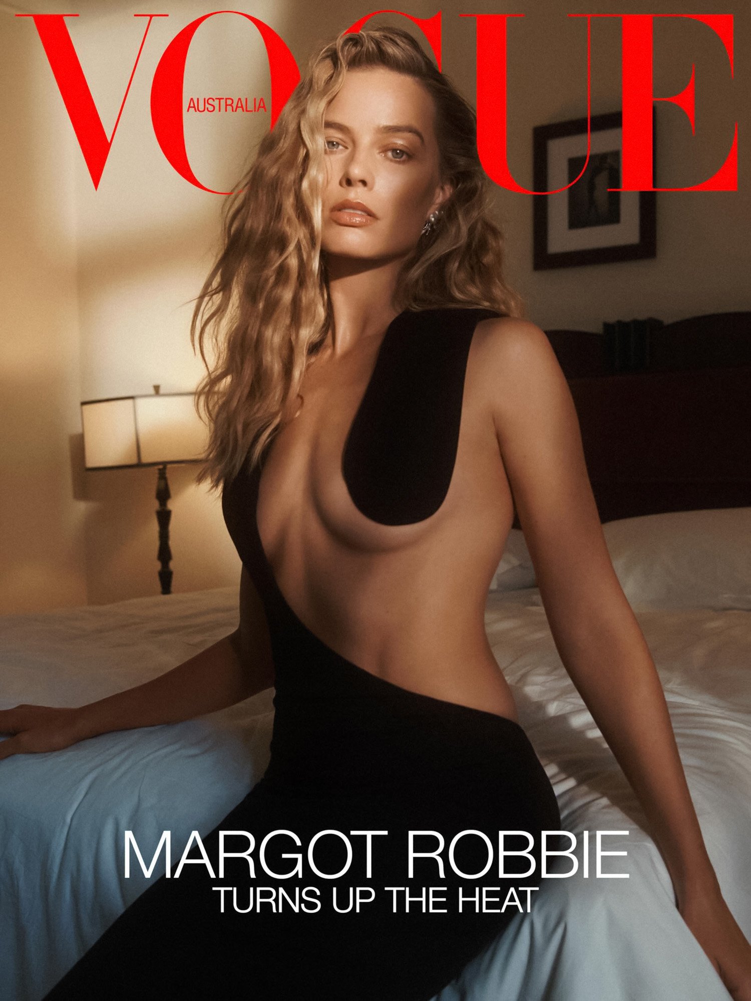 Vogue Australia 02/2026: Margot Robbie và Jacob Elordi chụp bởi Lachlan Bailey