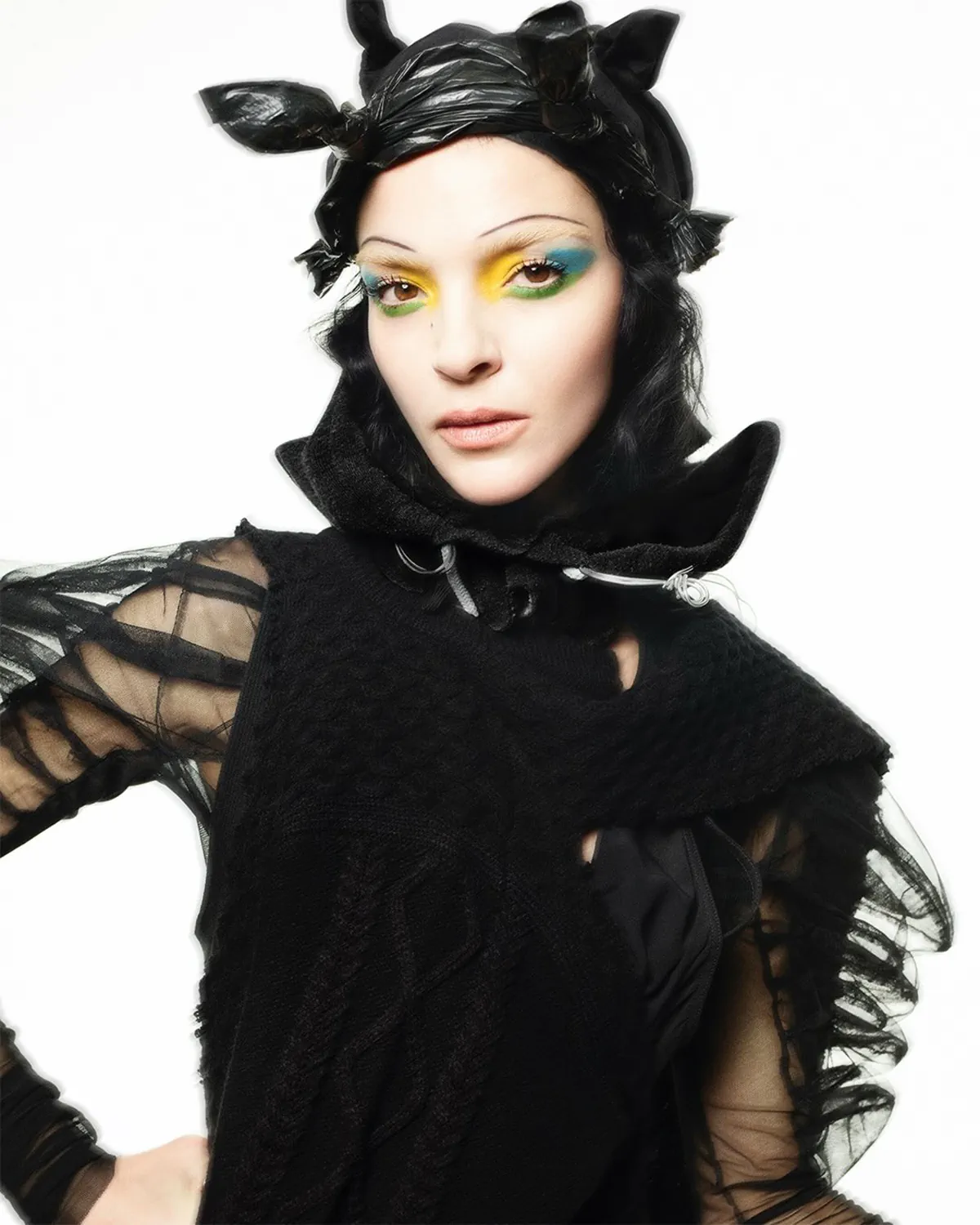 D la Repubblica 28/02/2026: Mariacarla Boscono chụp bởi Karim Sadli