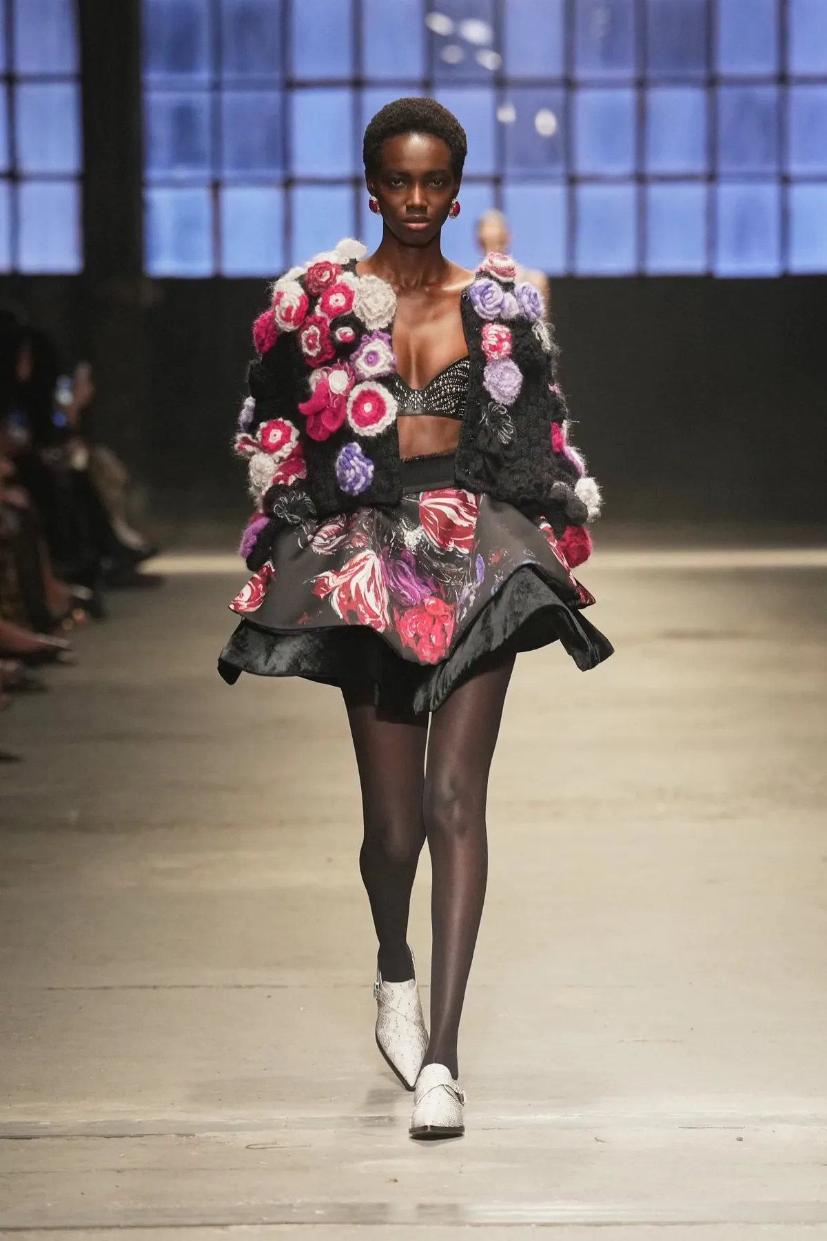 Sắc đen quyền lực của Roberto Cavalli Thu-Đông 2026 Roberto Cavalli Thu-Đông 2026 – Milan Fashion Week