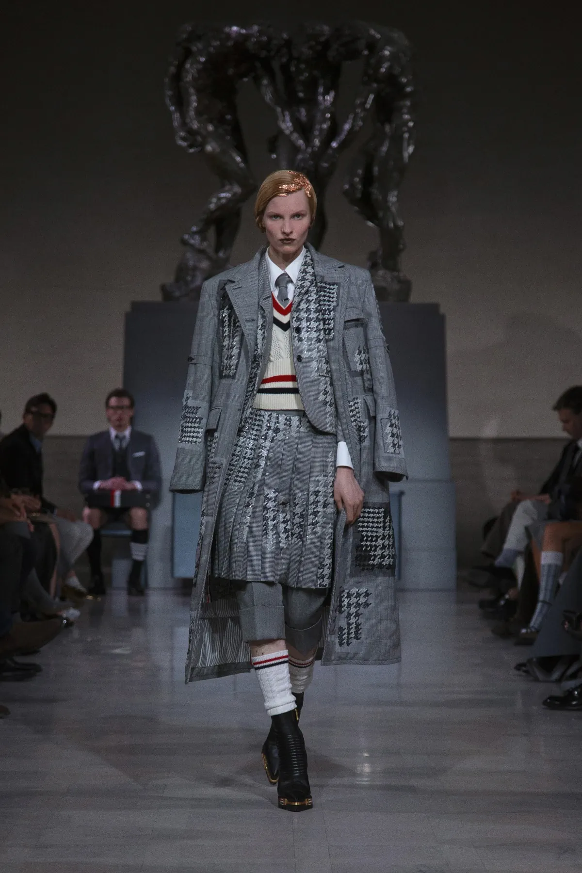Thom Browne Thu-Đông 2026 tìm về cội nguồn may đo giữa lòng San Francisco