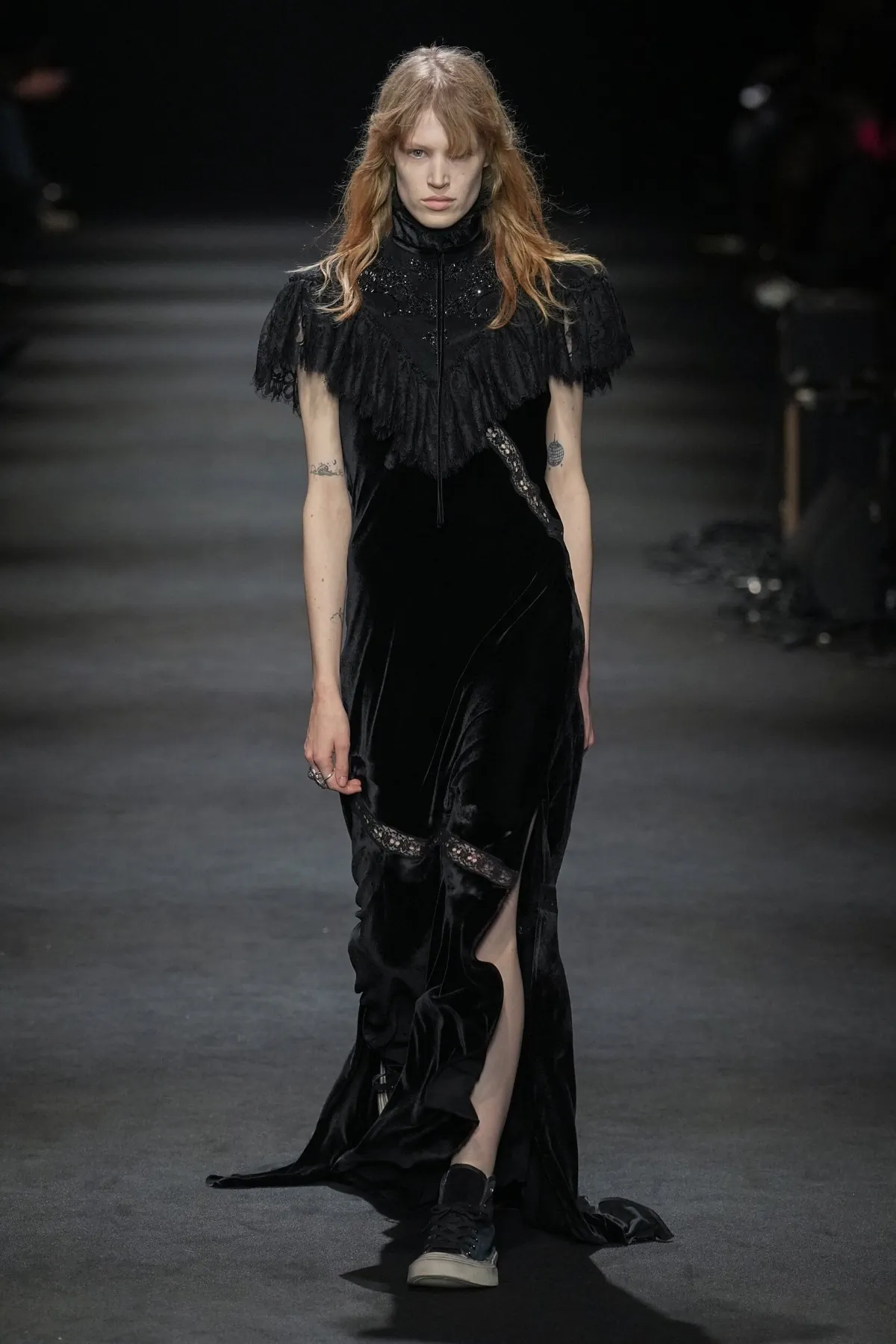 Ann Demeulemeester Thu-Đông 2026 - Paris Fashion Week