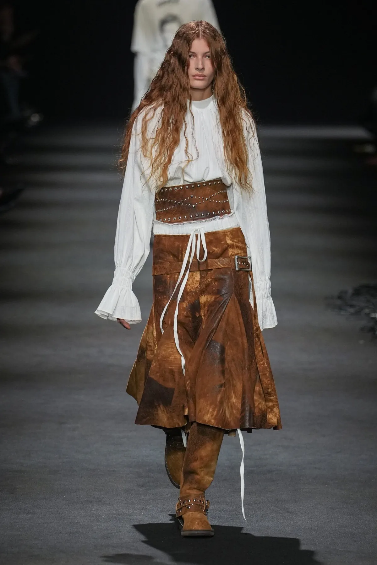 Ann Demeulemeester Thu-Đông 2026 - Paris Fashion Week