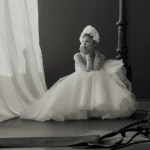 Vogue Nhật Bản 03/2026: Ariana Grande chụp bởi Michael Bailey-Gates