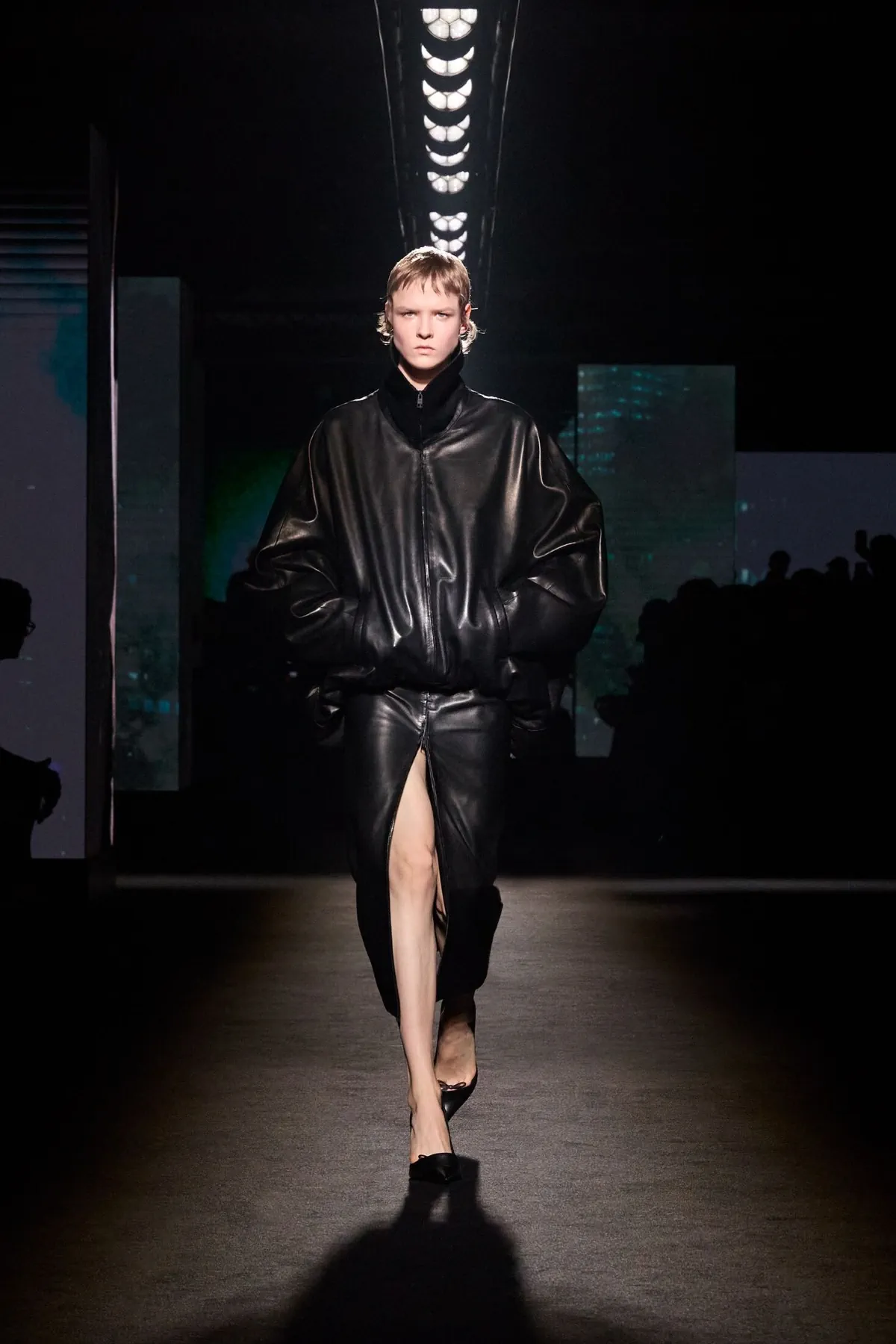 Balenciaga Thu-Đông 2026 - Paris Fashion Week