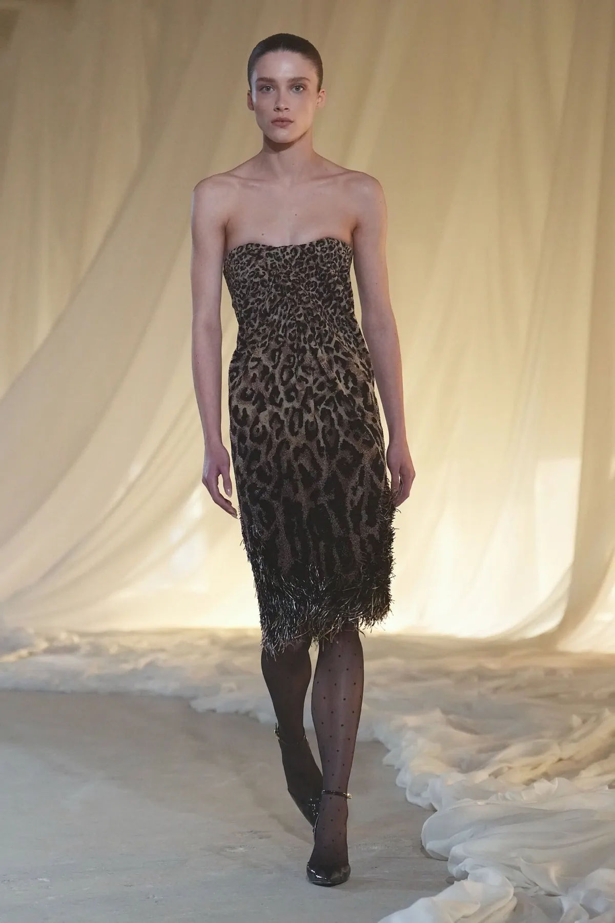 Balmain Thu-Đông 2026 - Paris Fashion Week