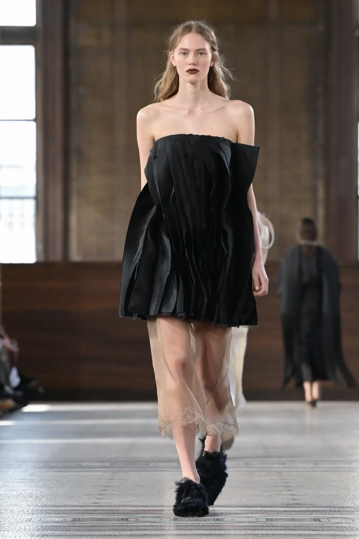 Carven Thu-Đông 2026 - Paris Fashion Week