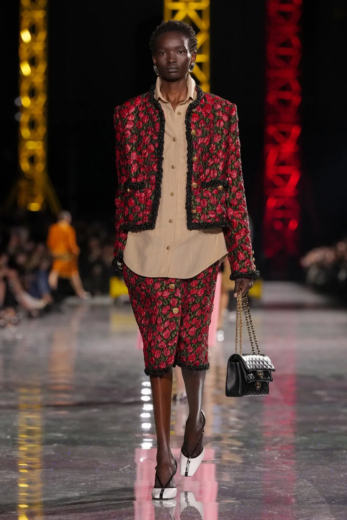 Chanel Thu-Đông 2026: Lời khẳng định của Matthieu Blazy Chanel Thu-Đông 2026 - Paris Fashion Week