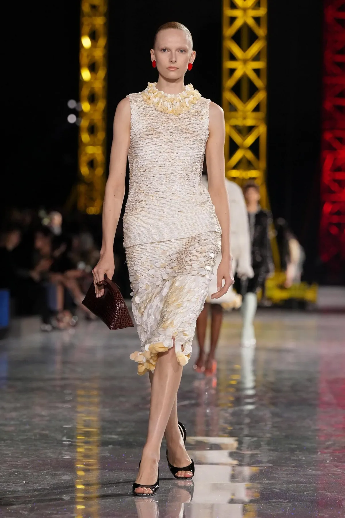 Chanel Thu-Đông 2026: Lời khẳng định của Matthieu Blazy Chanel Thu-Đông 2026 - Paris Fashion Week